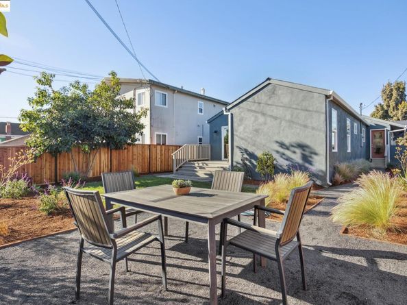 3018 Mabel St, Berkeley CA 94702