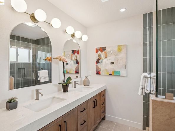 3018 Mabel St, Berkeley CA 94702