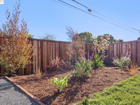 3018 Mabel St, Berkeley CA 94702