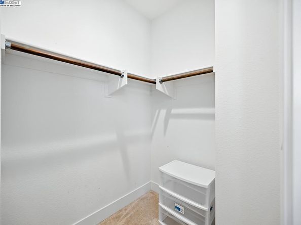 2100 Carbondale, Dublin CA 94568