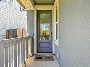 2100 Carbondale, Dublin CA 94568