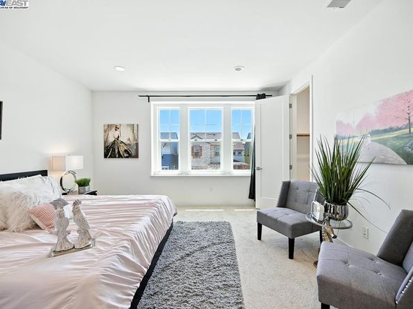 2100 Carbondale, Dublin CA 94568