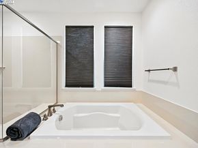 2100 Carbondale, Dublin CA 94568
