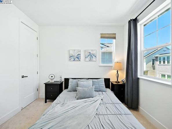 2100 Carbondale, Dublin CA 94568