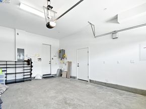 2100 Carbondale, Dublin CA 94568