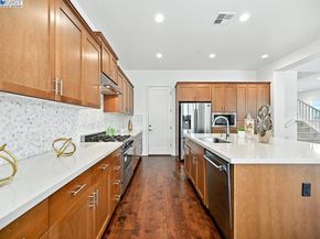 2100 Carbondale, Dublin CA 94568