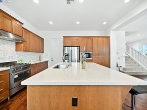 2100 Carbondale, Dublin CA 94568