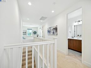 2100 Carbondale, Dublin CA 94568