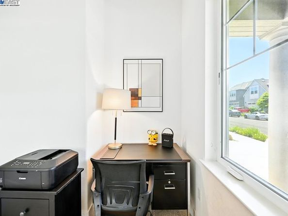 2100 Carbondale, Dublin CA 94568