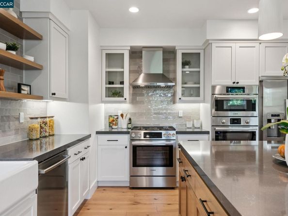 900 Brown Ave, Lafayette CA 94549