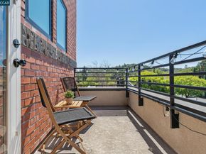 900 Brown Ave, Lafayette CA 94549