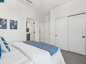 900 Brown Ave, Lafayette CA 94549