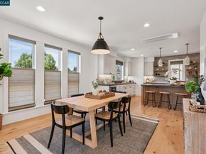 900 Brown Ave, Lafayette CA 94549