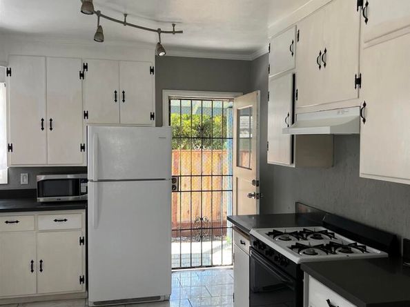 2140 W Avenue 134Th, San Leandro CA 94577