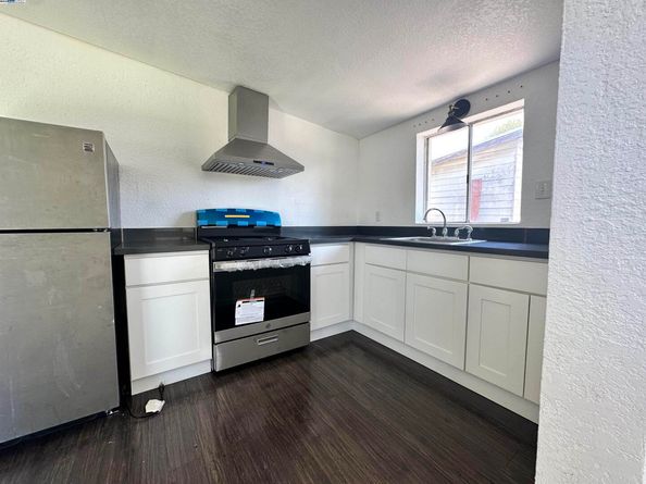 2140 W Avenue 134Th, San Leandro CA 94577