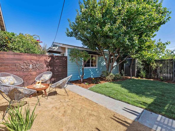 2839 Washington St, Alameda CA 94501