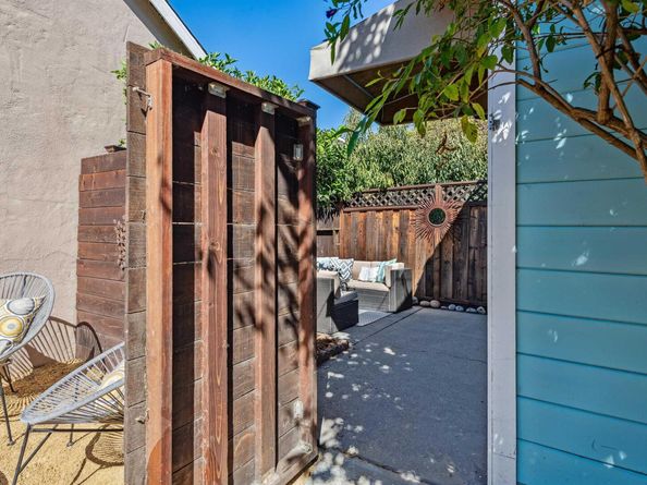 2839 Washington St, Alameda CA 94501