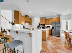 868 Deer Spring Cir, Concord CA 94521