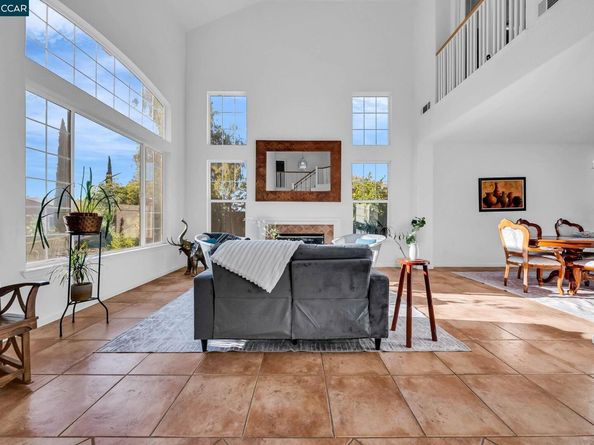 868 Deer Spring Cir, Concord CA 94521