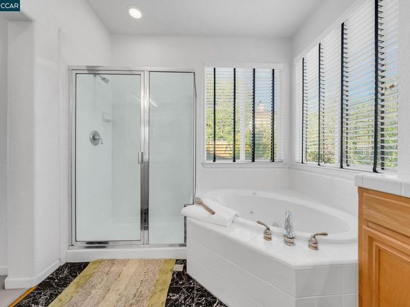 868 Deer Spring Cir, Concord CA 94521