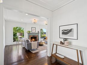 907 York St, Oakland CA 94610