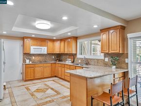 570 Zephyr Cir, Danville CA 94526