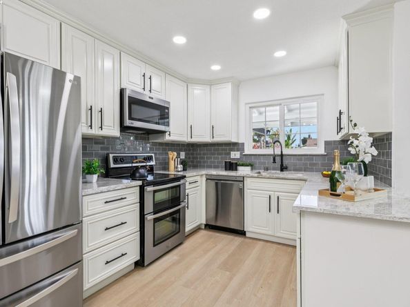 32226 Crest Ln, Union City CA 94587