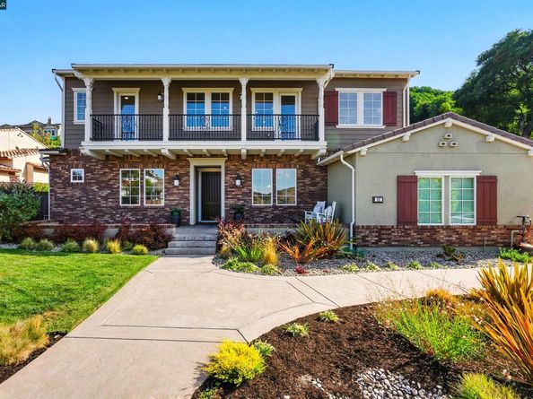 22 W Hill Way, Orinda CA 94563