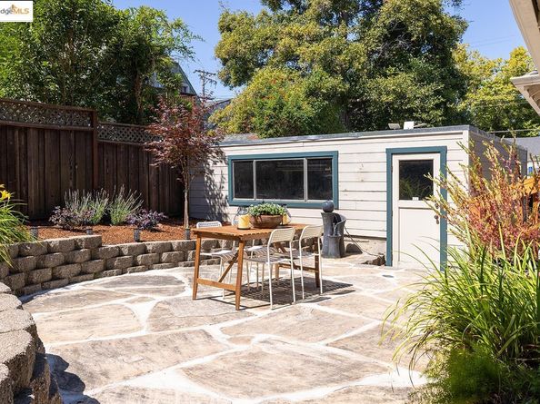 171 Glen Ave, Oakland CA 94611