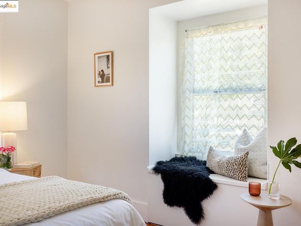 171 Glen Ave, Oakland CA 94611