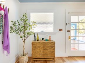 171 Glen Ave, Oakland CA 94611