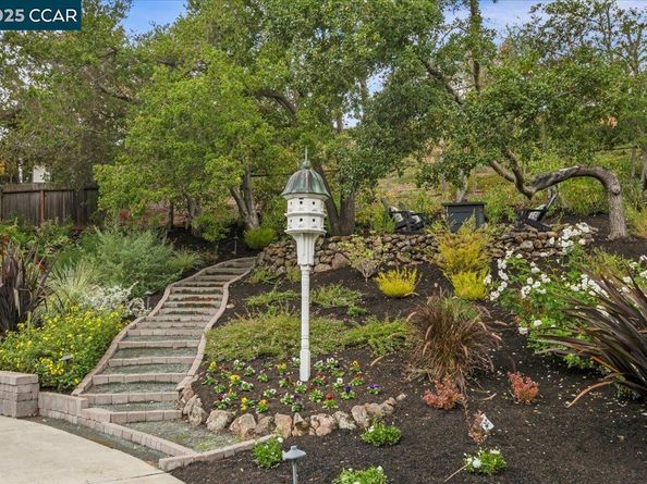 11 Appian, Danville CA 94526