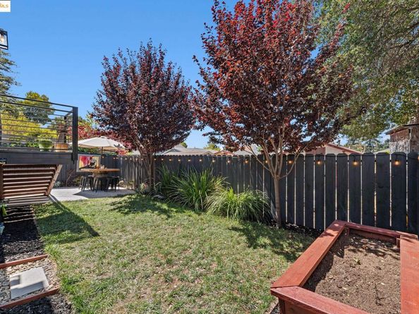 5169 Trask St, Oakland CA 94601