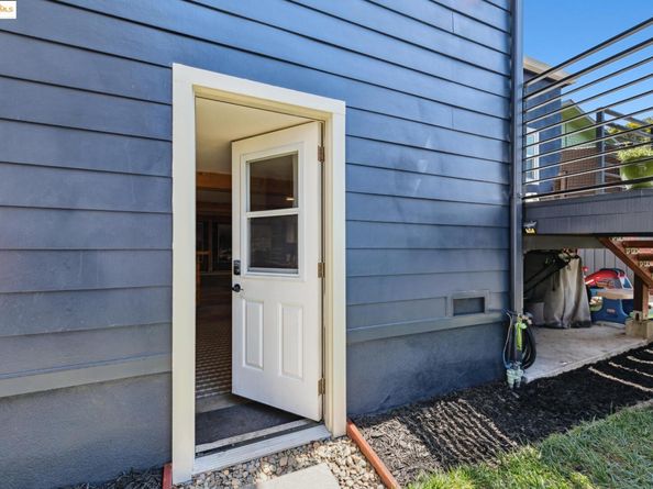 5169 Trask St, Oakland CA 94601
