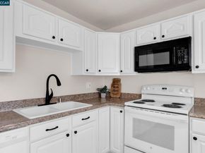 4141 Rita Dr, Martinez CA 94553