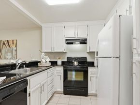 5482 Makati Cir, San Jose CA 95123