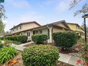 61 Fountainhead Ct, Martinez CA 94553