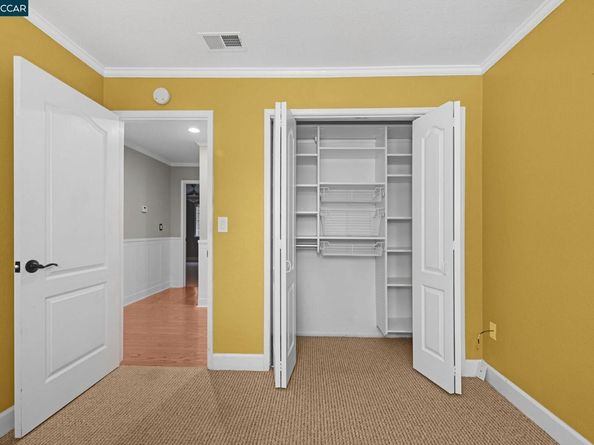 61 Fountainhead Ct, Martinez CA 94553