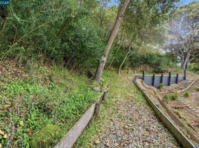 5584 Circle Dr, El Sobrante CA 94803