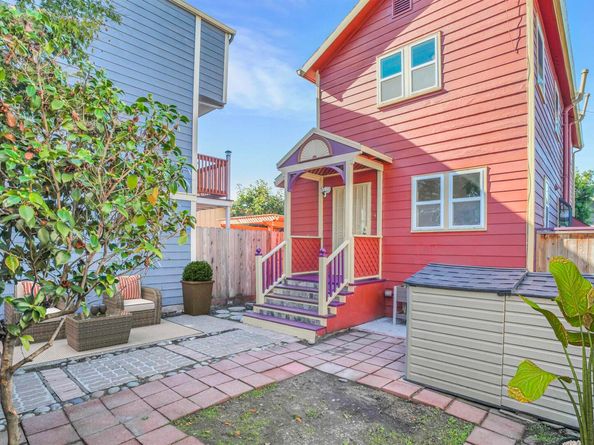 1821 Grand St, Alameda CA 94501