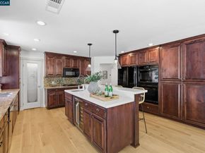 198 Pulido Rd, Danville CA 94526