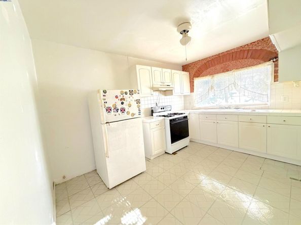 372 Gloria Ave, San Jose CA 95127