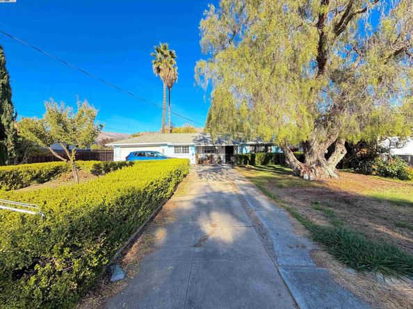 372 Gloria Ave, San Jose CA 95127