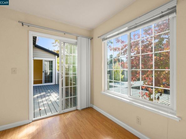 560 Canyon Oaks H, Oakland CA 94605