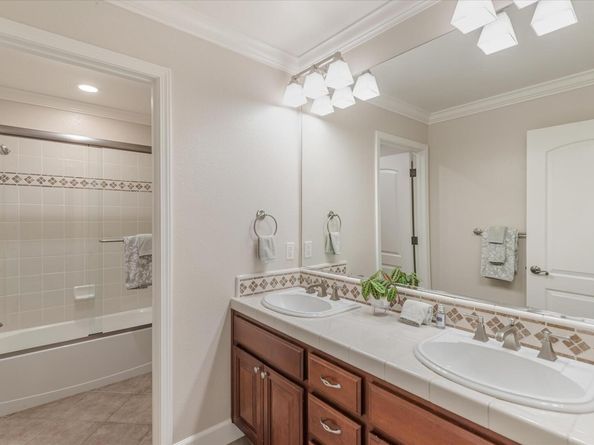 2531 Leona Pl, Pleasanton CA 94566