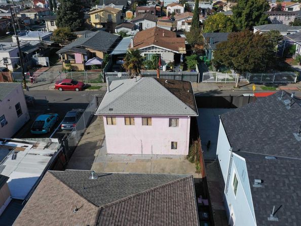 1615 69Th Ave, Oakland CA 94621