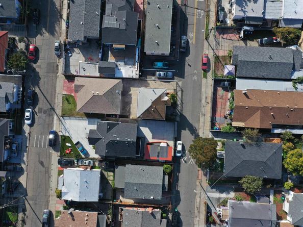 1615 69Th Ave, Oakland CA 94621
