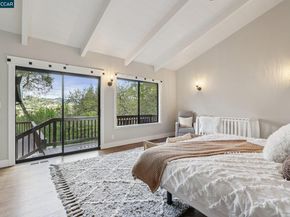 858 Mountain View Dr, Lafayette CA 94549