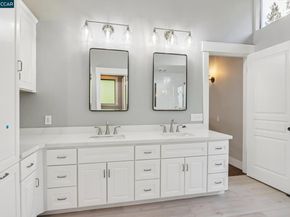 858 Mountain View Dr, Lafayette CA 94549