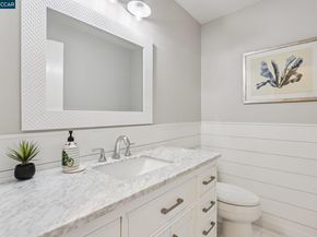 858 Mountain View Dr, Lafayette CA 94549